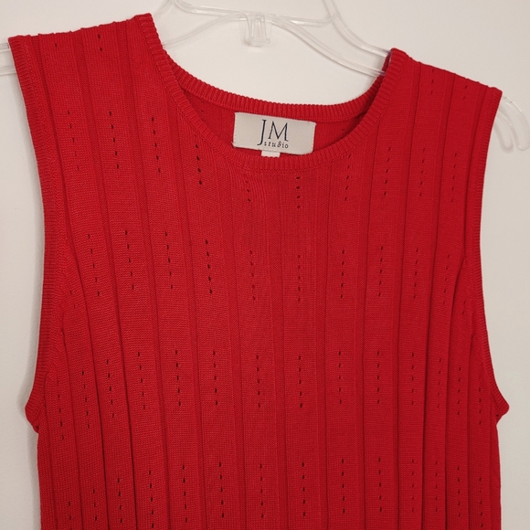 90's JM studio red silk tank top. Size S - Picture 2 of 3